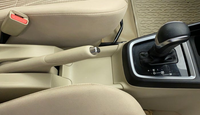 2020 Maruti Dzire VXI AMT, Petrol, Automatic, 17,157 km, Gear Lever