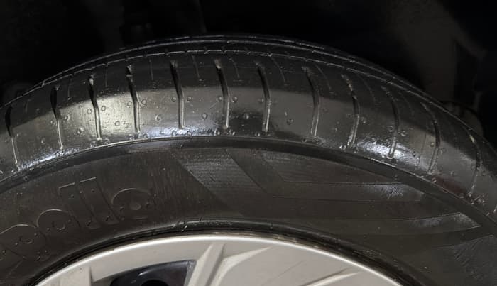 2022 Hyundai Creta EX 1.5 PETROL, Petrol, Manual, 15,129 km, Right Rear Tyre Tread