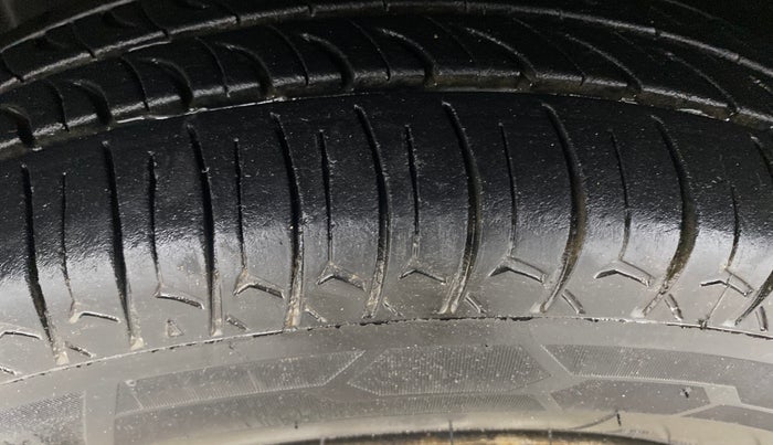 2018 Tata Tiago XM PETROL, Petrol, Manual, 63,282 km, Left Front Tyre Tread