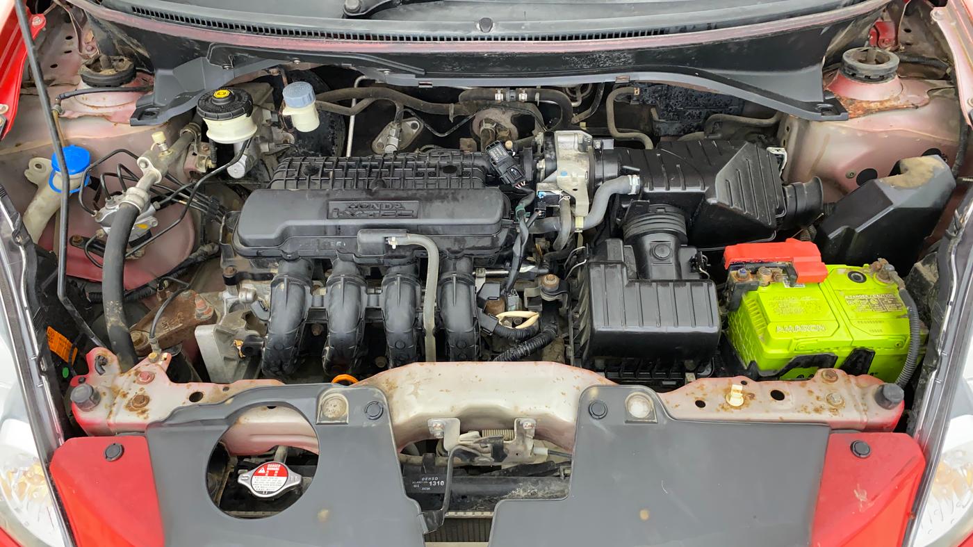 2013 Honda Brio S MT, Petrol, Manual, 67,805 km, Engine View