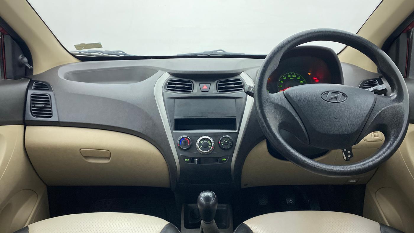 2014 Hyundai Eon ERA PLUS, Petrol, Manual, 69,228 km, Dashboard
