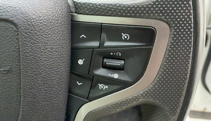 2021 Tata Safari XZA PLUS 6S, Diesel, Automatic, 92,333 km, Adaptive Cruise Control