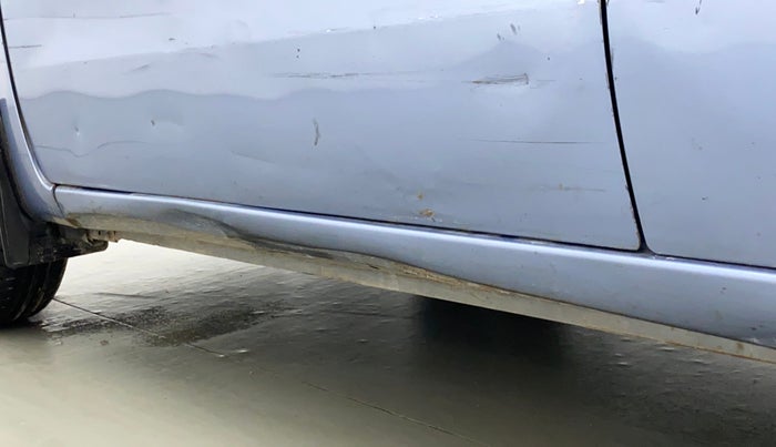 2010 Maruti Wagon R 1.0 LXI, Petrol, Manual, 86,967 km, Left running board - Slightly dented