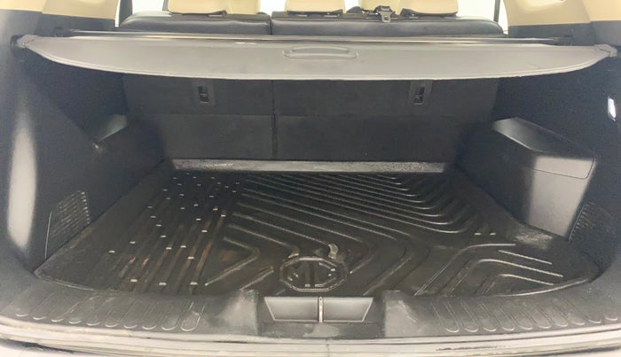 2021 MG HECTOR SHARP 1.5 PETROL CVT, Petrol, Automatic, 71,522 km, Boot Inside
