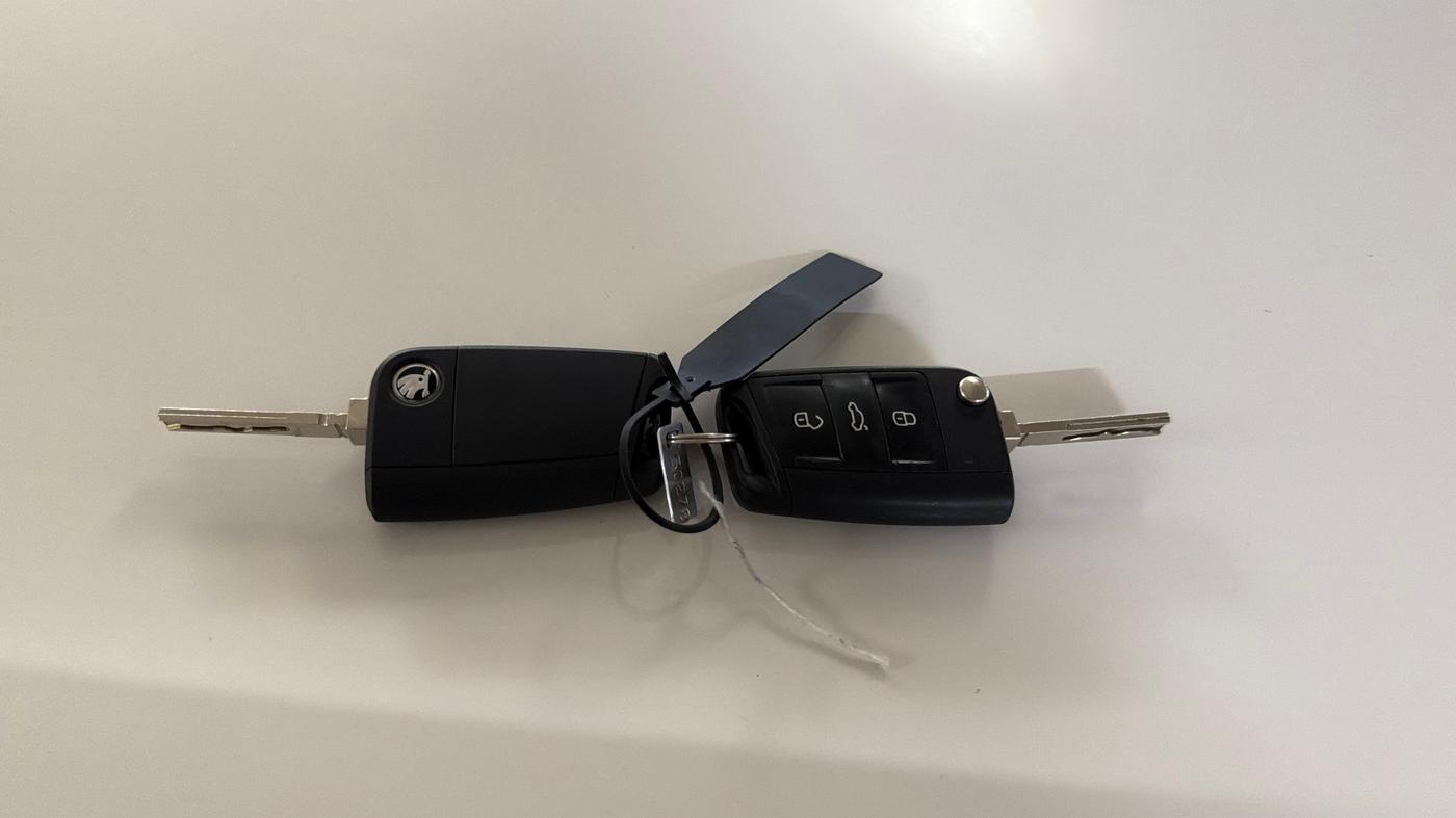 2021 Skoda KUSHAQ STYLE 1.0L TSI AT, Petrol, Automatic, 59,718 km, Key Close Up