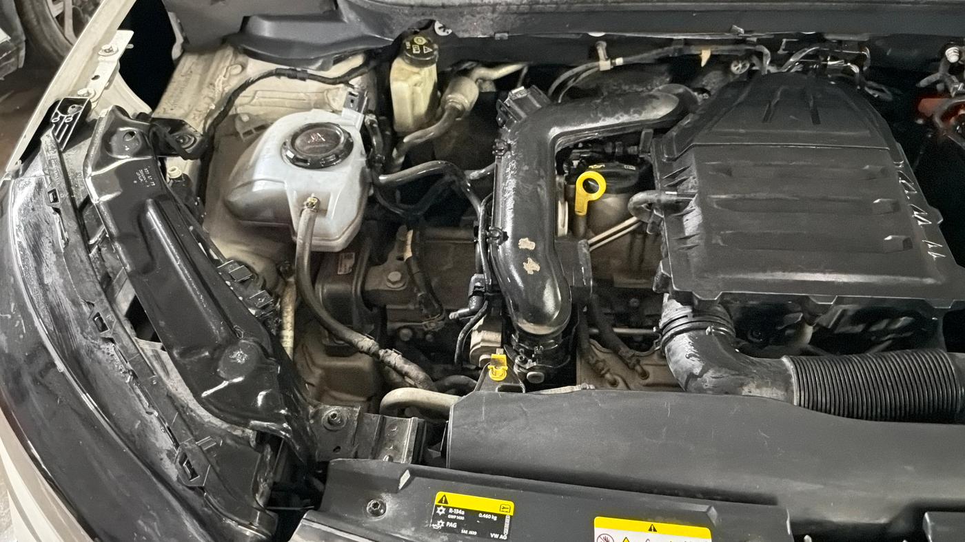2021 Skoda KUSHAQ STYLE 1.0L TSI AT, Petrol, Automatic, 59,718 km, Engine View - Right