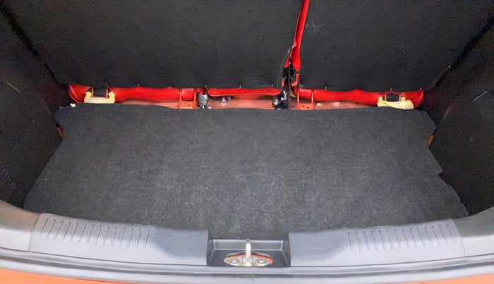 2022 Maruti IGNIS ALPHA 1.2, Petrol, Manual, 12,699 km, Boot Inside
