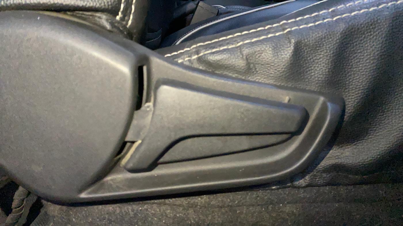 2023 Maruti Alto K10 VXI PLUS, Petrol, Manual, 62,405 km, Driver Side Adjustment Panel