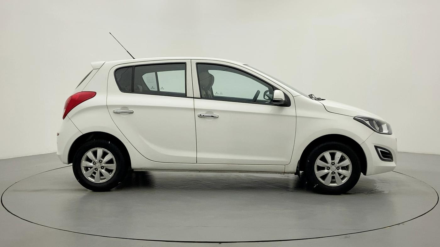 2014 Hyundai i20 ASTA 1.4 CRDI, Diesel, Manual, 89,094 km, Right Side View