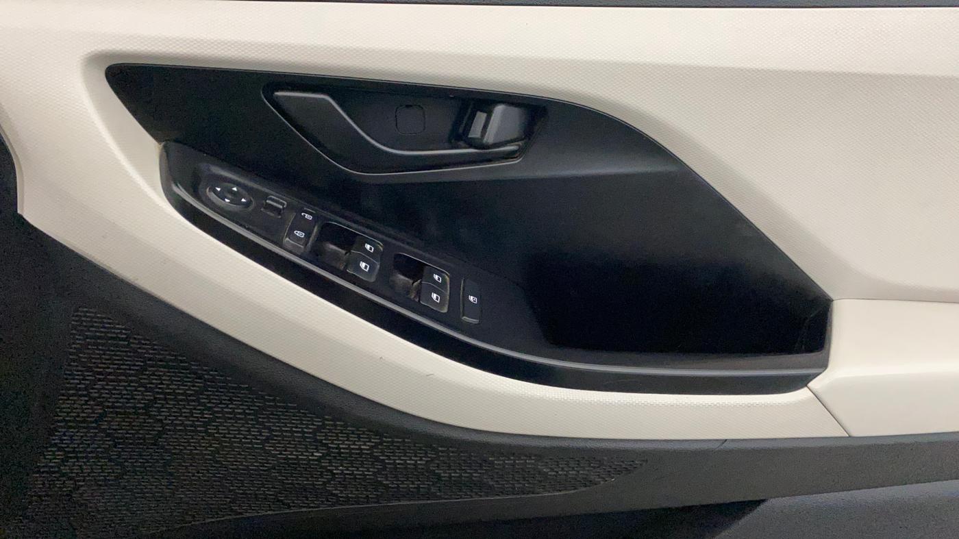 2021 Hyundai Creta EX 1.5 DIESEL, Diesel, Manual, 53,967 km, Driver Side Door Panels Control