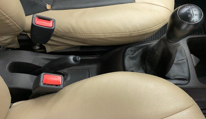 2015 Hyundai Eon ERA PLUS, Petrol, Manual, 77,021 km, Gear Lever