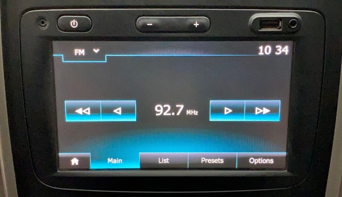 2018 Renault Duster 85 PS RXS MT DIESEL, Diesel, Manual, 1,12,221 km, Infotainment System