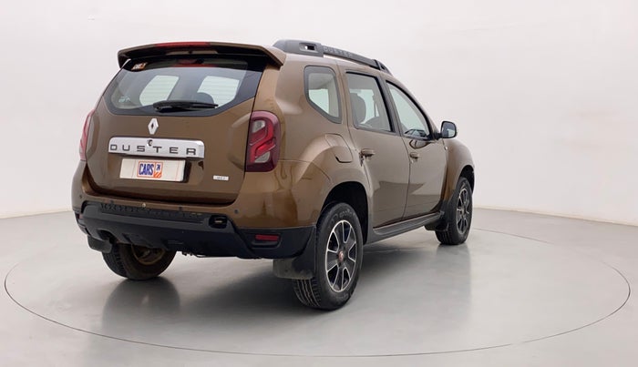 2018 Renault Duster 85 PS RXS MT DIESEL, Diesel, Manual, 1,12,221 km, Right Back Diagonal