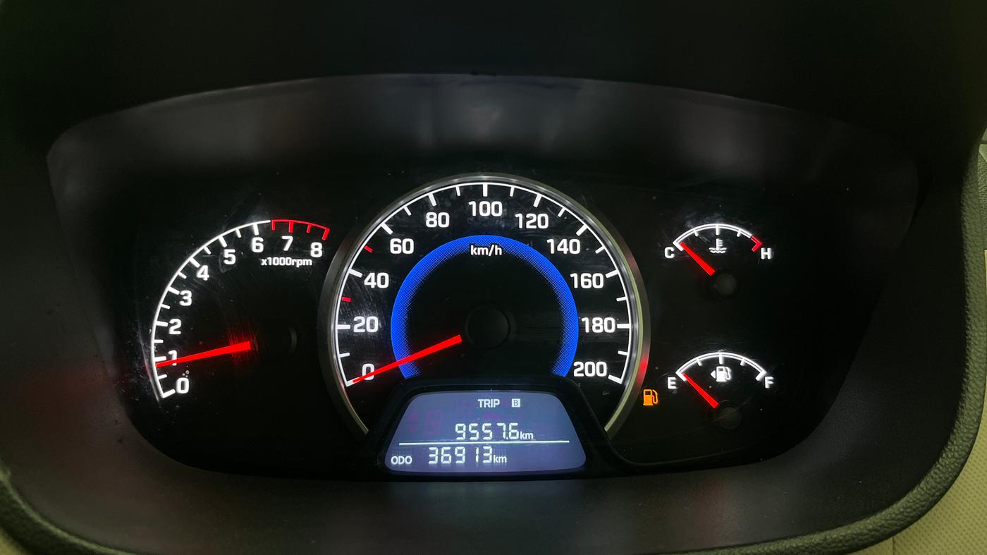 2020 Hyundai Grand i10 SPORTZ 1.2 KAPPA VTVT, Petrol, Manual, 36,869 km, Odometer Image