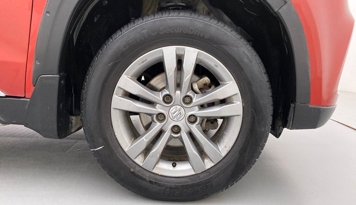 2017 Maruti Vitara Brezza VDI, Diesel, Manual, 65,080 km, Right Front Wheel