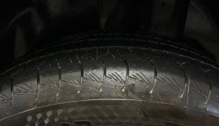 2020 KIA SELTOS HTX IVT 1.5 PETROL, Petrol, Automatic, 76,972 km, Left Rear Tyre Tread