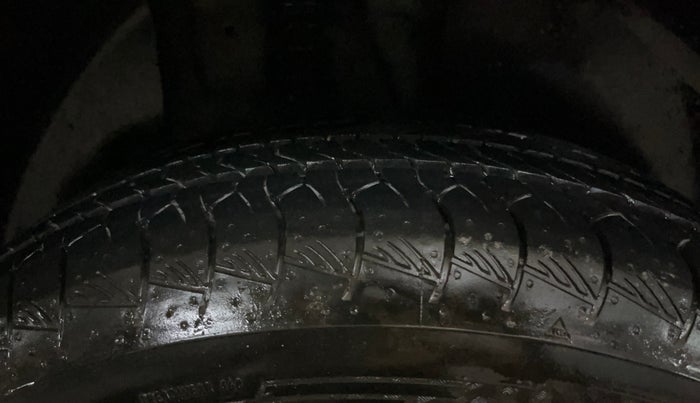 2020 KIA SELTOS HTX IVT 1.5 PETROL, Petrol, Automatic, 76,972 km, Right Rear Tyre Tread