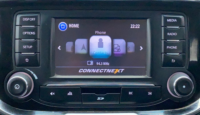 2017 Tata Hexa Varicor 400 XT, Diesel, Manual, 95,951 km, Infotainment System