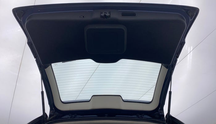 2017 Tata Hexa Varicor 400 XT, Diesel, Manual, 95,951 km, Boot Door Open