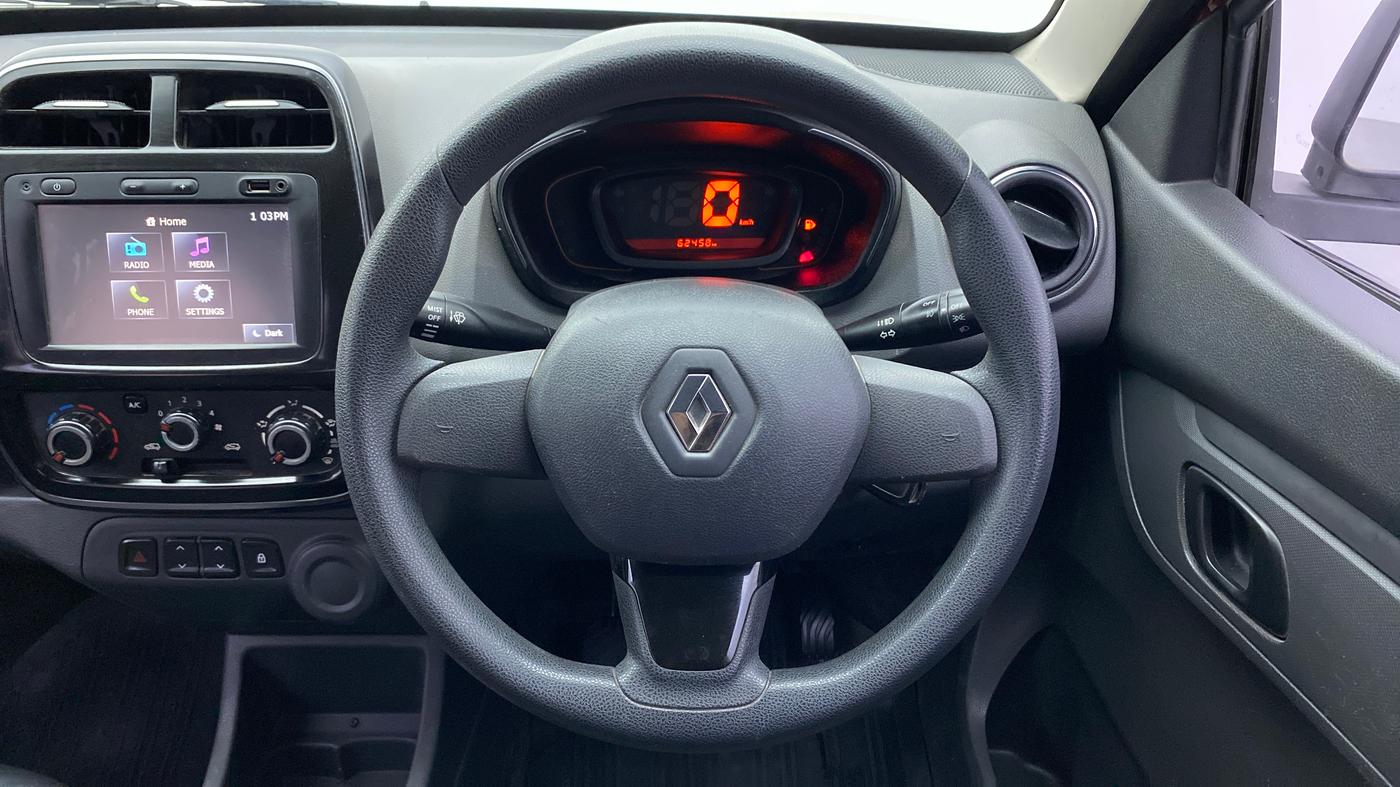 2015 Renault Kwid RXT, Petrol, Manual, 62,457 km, Steering Wheel Close Up