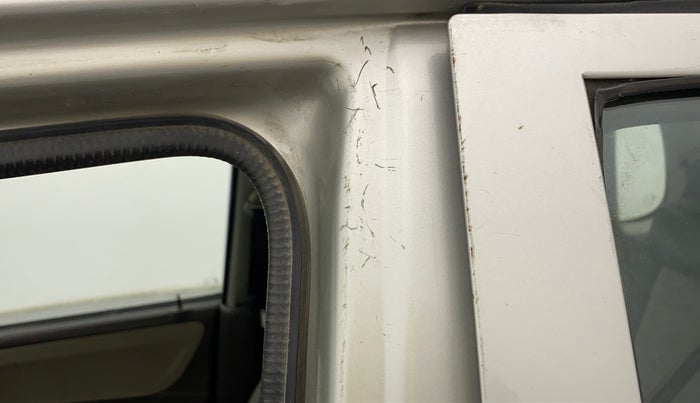 2010 Maruti Zen Estilo LXI, Petrol, Manual, 36,169 km, Left B pillar - Minor scratches