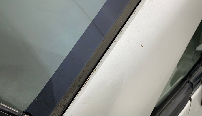 2010 Maruti Zen Estilo LXI, Petrol, Manual, 36,169 km, Left A pillar - Slight discoloration