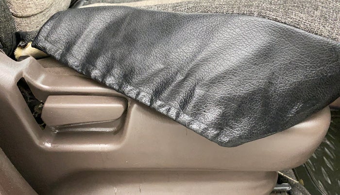 2010 Maruti Zen Estilo LXI, Petrol, Manual, 36,169 km, Driver Side Adjustment Panel