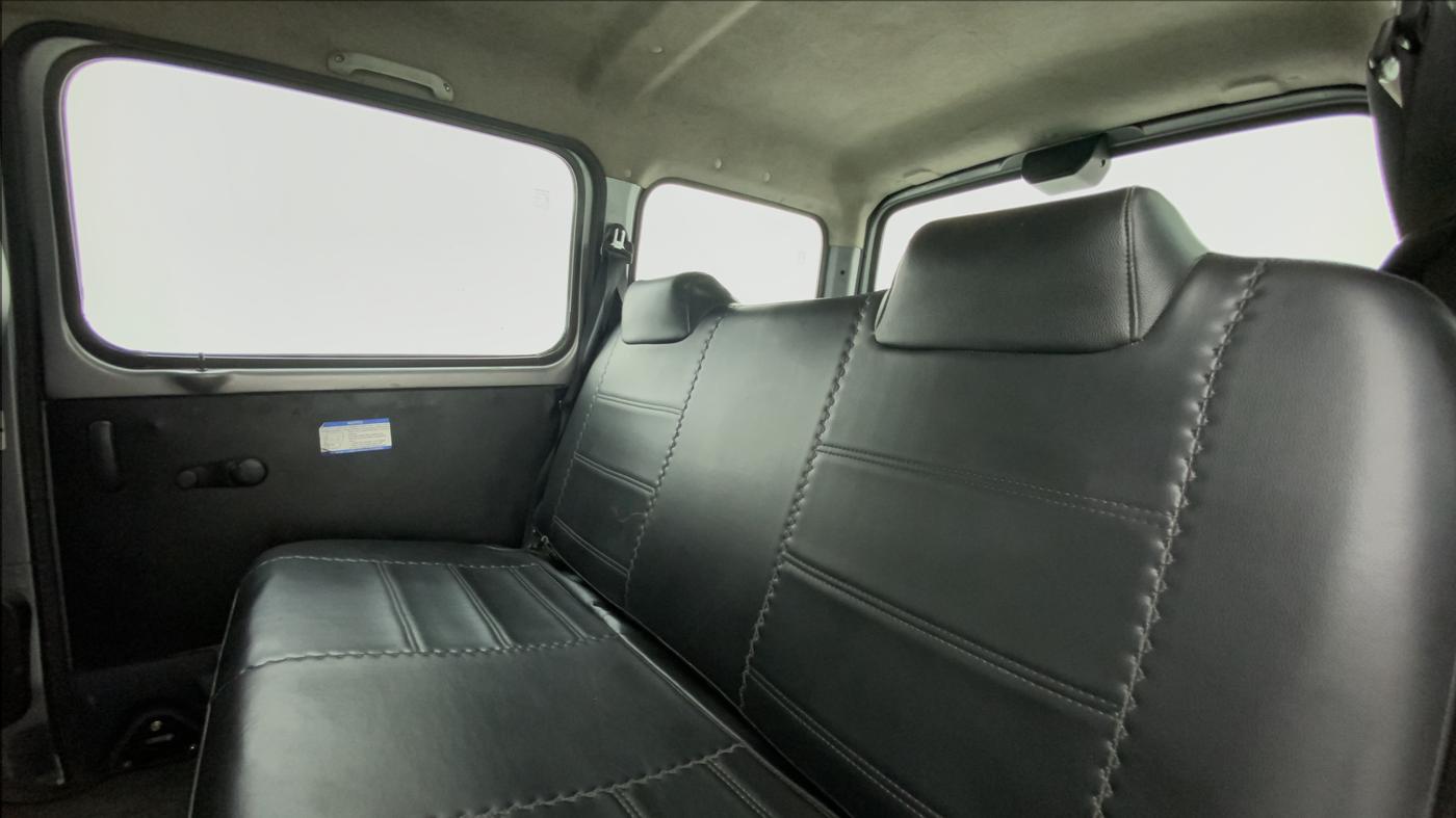 2017 Maruti Eeco 5 STR WITH A/C+HTR, Petrol, Manual, 72,378 km, Right Side Rear Door Cabin