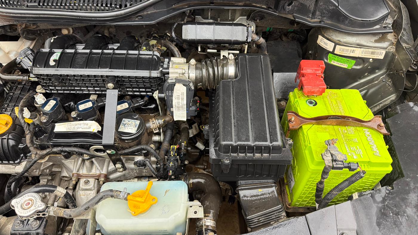 2023 Tata ALTROZ XM PLUS PETROL, Petrol, Manual, 35,022 km, Engine View - Left