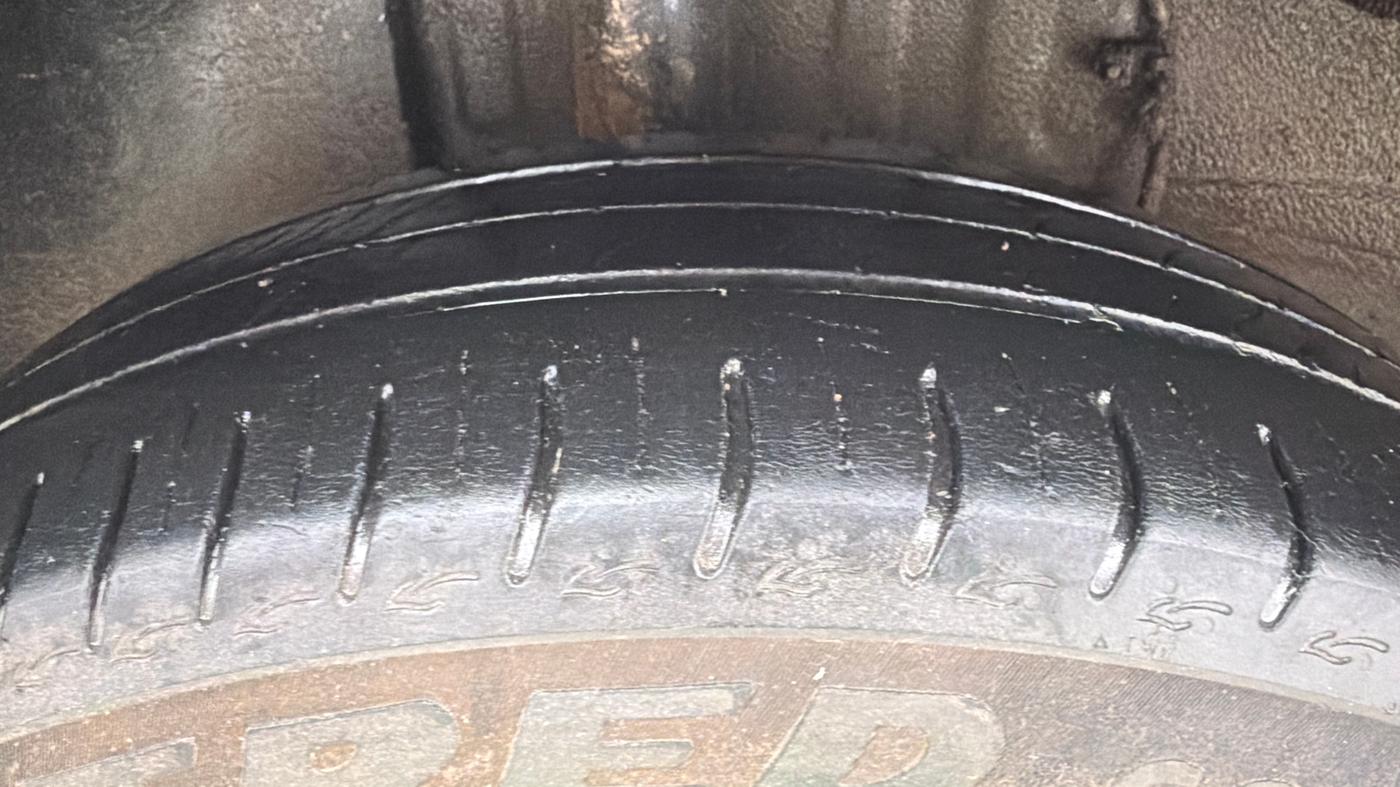 2023 Tata ALTROZ XM PLUS PETROL, Petrol, Manual, 35,022 km, Right Rear Tyre Tread