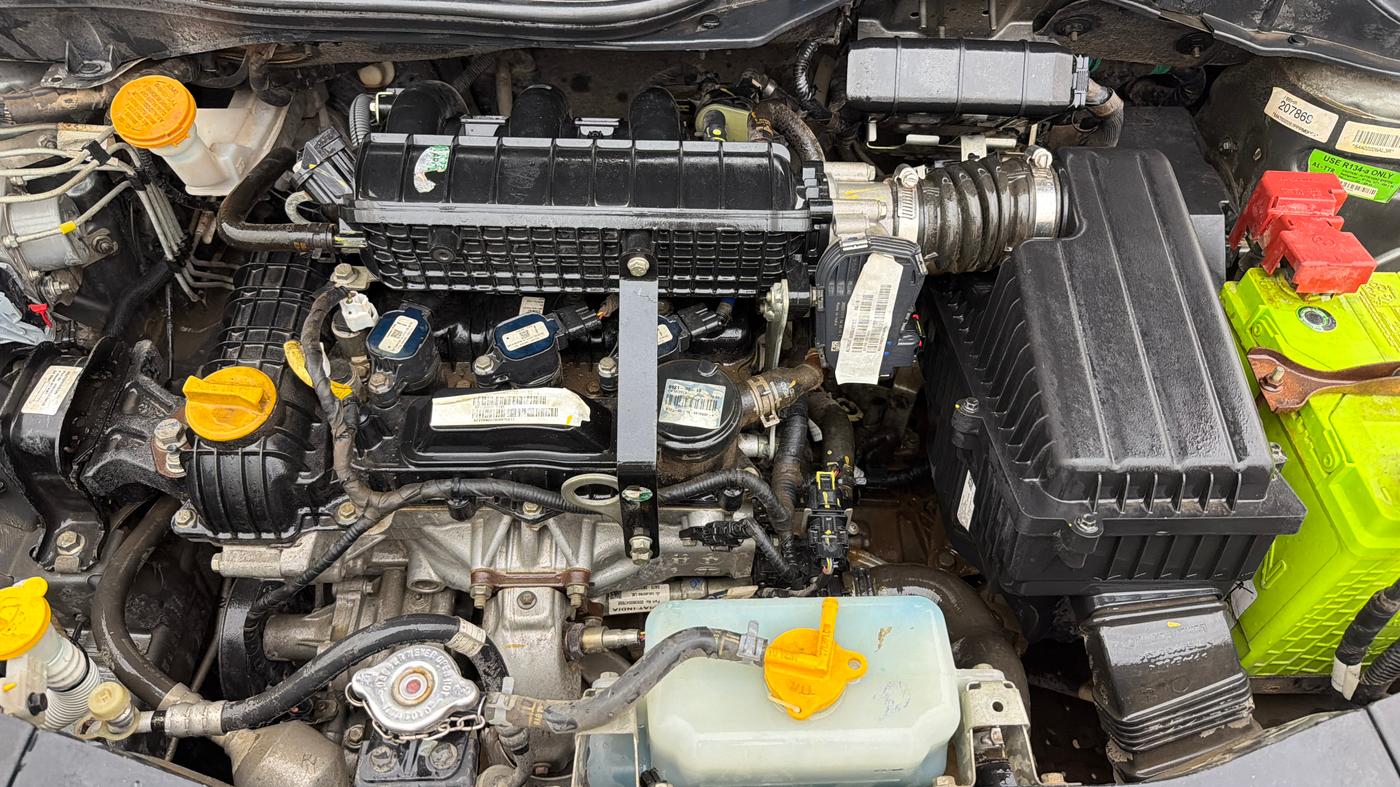 2023 Tata ALTROZ XM PLUS PETROL, Petrol, Manual, 35,022 km, Engine View