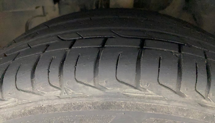 2022 Tata NEXON XM PETROL, Petrol, Manual, 11,662 km, Left Front Tyre Tread