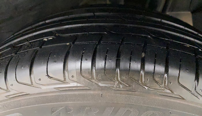 2022 Tata NEXON XM PETROL, Petrol, Manual, 11,662 km, Left Rear Tyre Tread