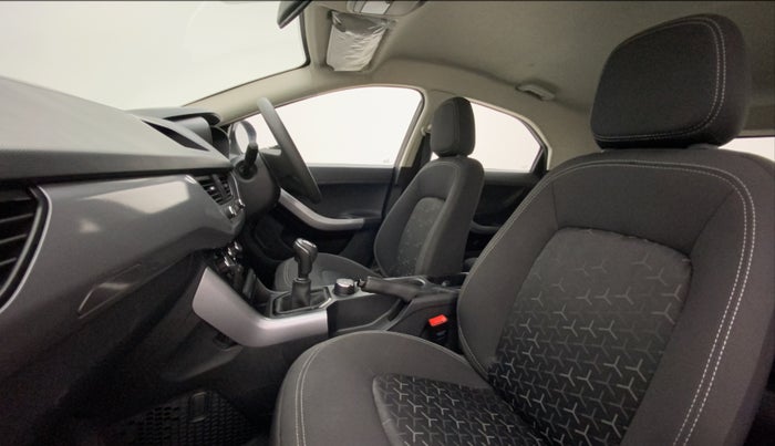 2022 Tata NEXON XM PETROL, Petrol, Manual, 11,662 km, Right Side Front Door Cabin