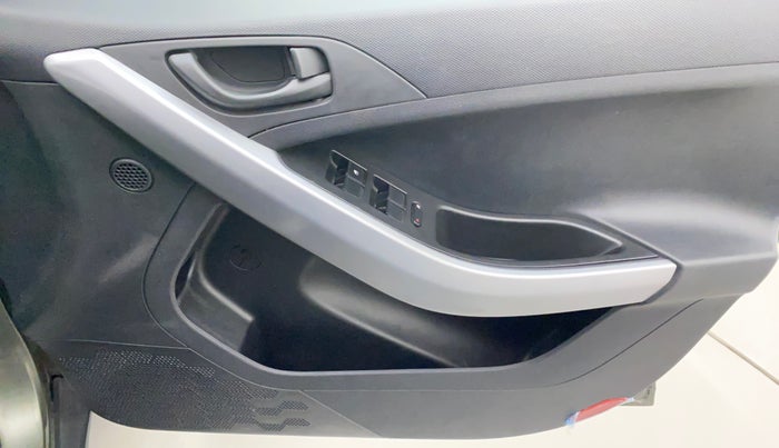 2022 Tata NEXON XM PETROL, Petrol, Manual, 11,662 km, Driver Side Door Panels Control