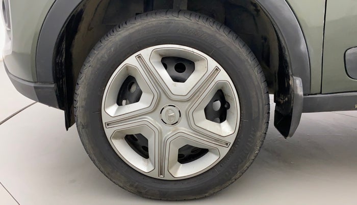 2022 Tata NEXON XM PETROL, Petrol, Manual, 11,662 km, Left Front Wheel