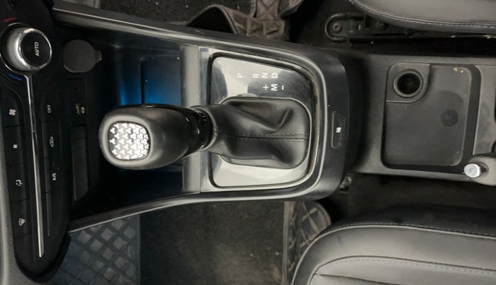 2022 Tata ALTROZ XTA DARK EDTION, Petrol, Automatic, 18,731 km, Gear Lever