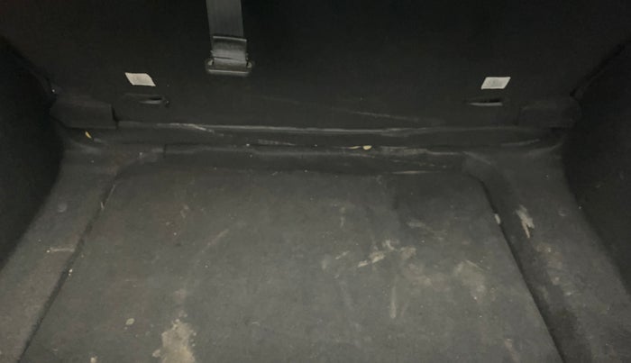 2022 Tata ALTROZ XTA DARK EDTION, Petrol, Automatic, 18,731 km, Boot Inside