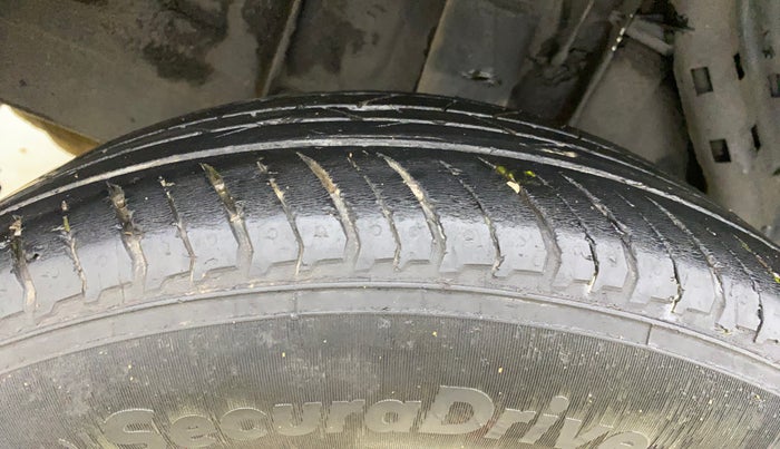 2022 Renault Kiger RXZ AMT, Petrol, Automatic, 65,530 km, Right Rear Tyre Tread