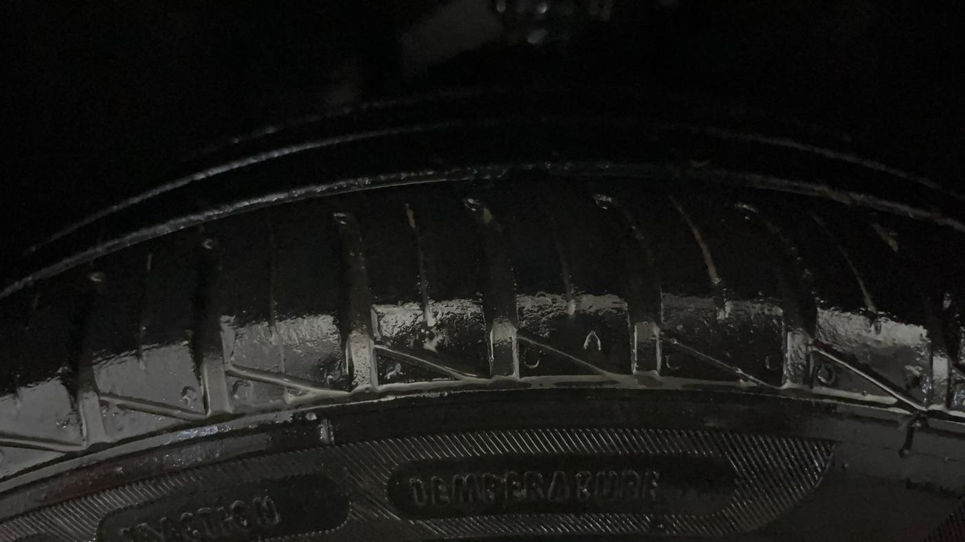 2021 Datsun Redi Go A, Petrol, Manual, 29,535 km, Left Front Tyre Tread