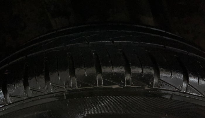 2021 Datsun Redi Go A, Petrol, Manual, 29,435 km, Right Rear Tyre Tread