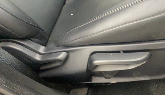 2022 Tata NEXON XZ PLUS (HS) PETROL DARK EDITION, Petrol, Manual, 36,472 km, Driver Side Adjustment Panel