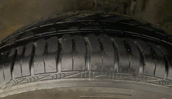 2015 Maruti Alto K10 VXI, Petrol, Manual, 42,660 km, Left Front Tyre Tread