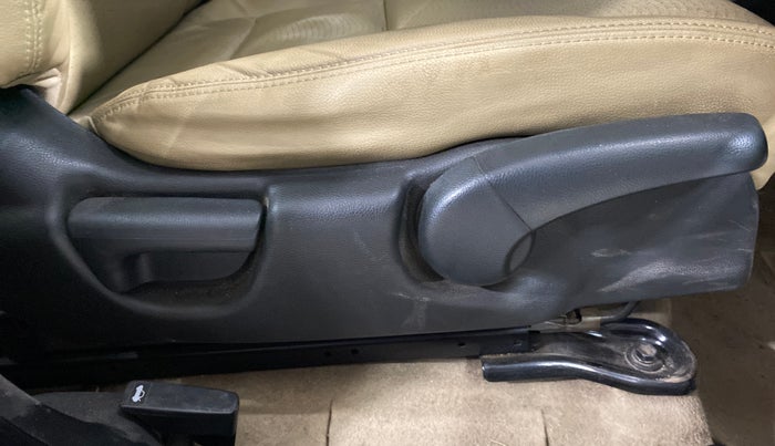 2018 Honda City 1.5L I-VTEC VX CVT, Petrol, Automatic, 75,840 km, Driver Side Adjustment Panel