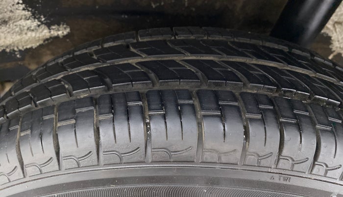 2021 Maruti New Wagon-R 1.0 Lxi (o) cng, CNG, Manual, 40,209 km, Left Rear Tyre Tread