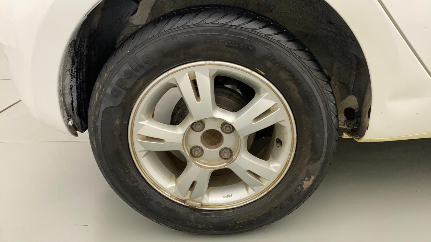 2011 Hyundai i20 SPORTZ (O) 1.2, Petrol, Manual, 23,331 km, Right Rear Wheel