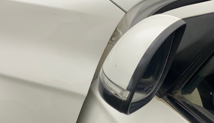 2011 Hyundai i20 SPORTZ (O) 1.2, Petrol, Manual, 23,331 km, Left rear-view mirror - Indicator light not working