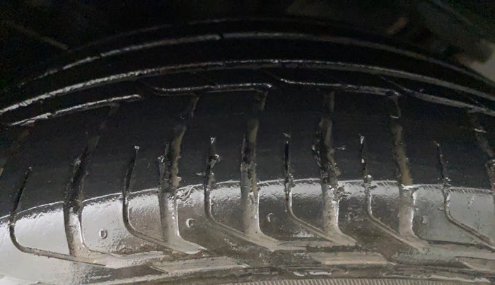 2013 Honda Accord 2.4L I-VTEC AT, Petrol, Automatic, 57,121 km, Left Rear Tyre Tread