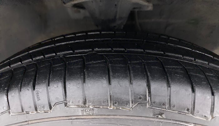 2013 Hyundai i10 SPORTZ 1.2 AT, Petrol, Automatic, 59,283 km, Right Front Tyre Tread