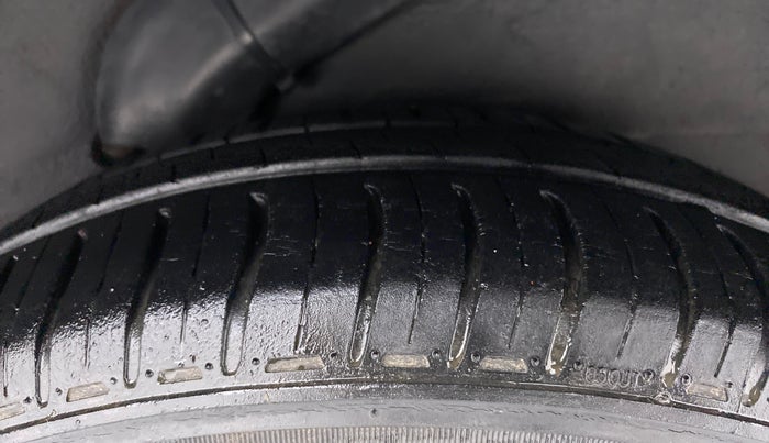 2013 Hyundai i10 SPORTZ 1.2 AT, Petrol, Automatic, 59,283 km, Left Rear Tyre Tread